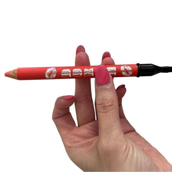 Buxom Other - Buxom Plumpline Lip Liner - color: Intrigue